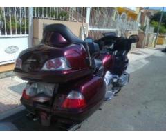 Mi honda goldwing 1800 por autocaravana - 1/1