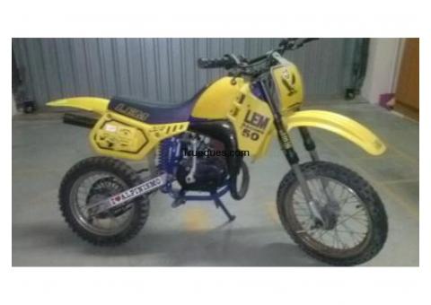 Minimoto de cross años 90