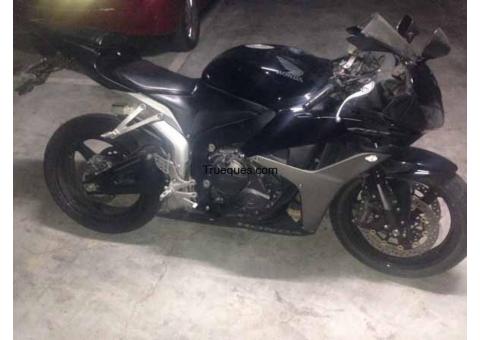 Moto cbr 600 rr