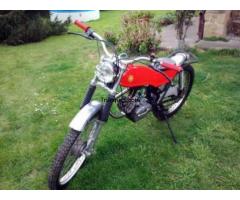 Moto clasica montesa cota 49 - 1/1