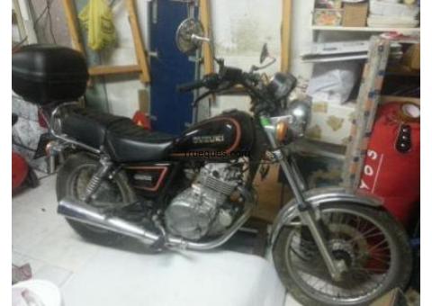 Moto suzuki gn250 por una 125cc