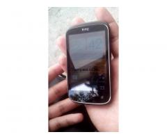 Celular android htc dessire c one beats con cargador y audifonos original movistar - 1/1