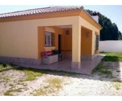 Chalet en chiclana a 8km de playa por piso o unifamiliar. - 1/1