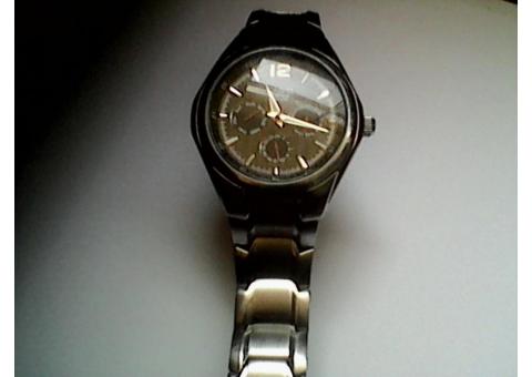 Reloj casio seminuevo