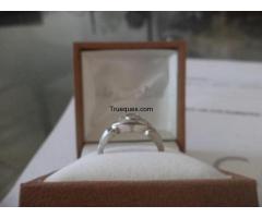 Anillo de oro blanco de 14k con 3 diamantes - 1/1