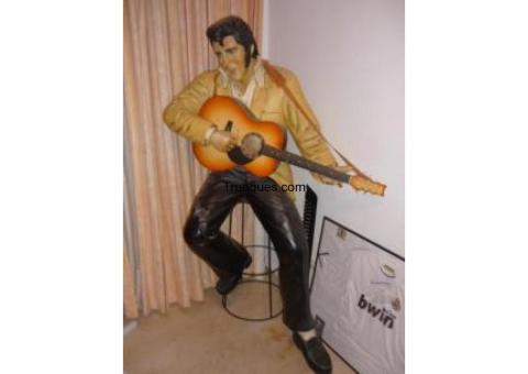 Cambio elvis presley escala 1/1, que me ofreces