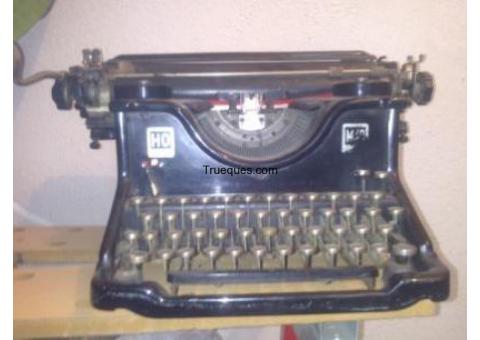 Maquina de escribir hispano olivetti m-40