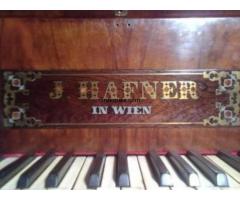 Piano hafner de los años 1870 - 1/1