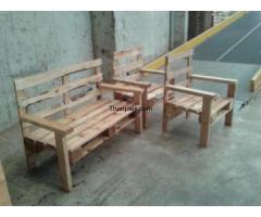 Sillon y sofa de maderas recicladas - 1/1