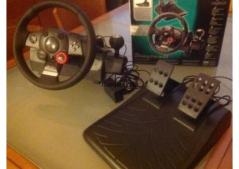 Logitech volante driving force gt para ps3 (muy pocos usos). oficial de gran turismo