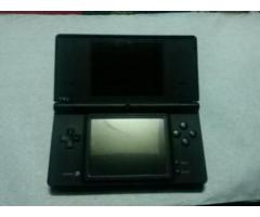 Nintendo dsi mas cargador y tarjeta r4 con memoria de 16gb (sin lápiz) - 1/1