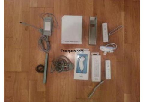 Nintendo wii+3 mandos+2 nunchuk+juego wii sports y call of duty 3