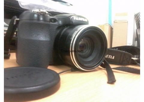 Camara semi profesional fujifilm finepix s1600