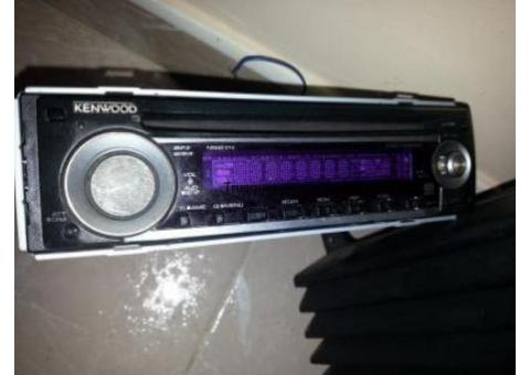 Cambio kit de coche radio cd kenwood,etapa sony 600w grave jbl 1000w escucho cambios