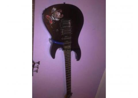 Guitarra yamaha