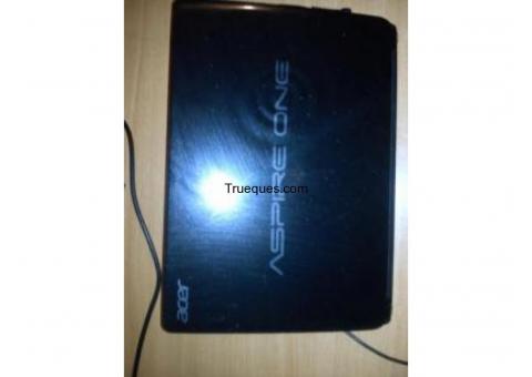 Netbook acer aspire one.