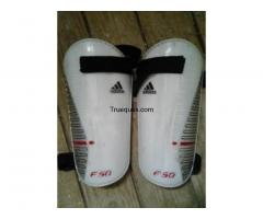 Cambio espinilleras adidas f-50 (talla adulto) - 1/1