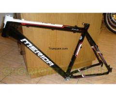 Cuadro de bici merdida hfs 1000 sw fibra de carbono