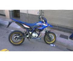 Camvio moto yamaha, por coche - 1/1