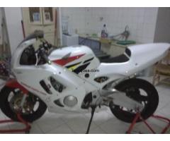 Cbr600 circuito por coche - 1/1