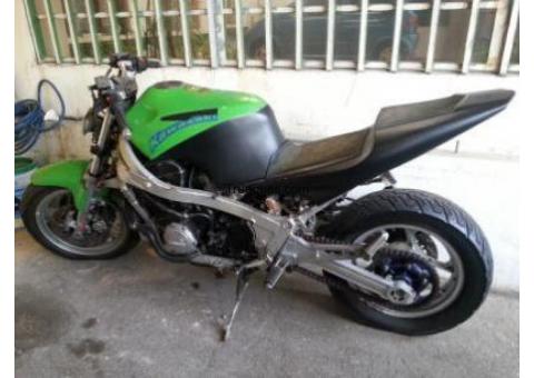 Kawasaki 1100cc gpz ninja 1988