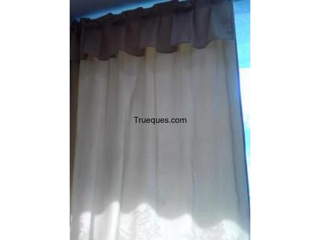 Cortinas en buen estado