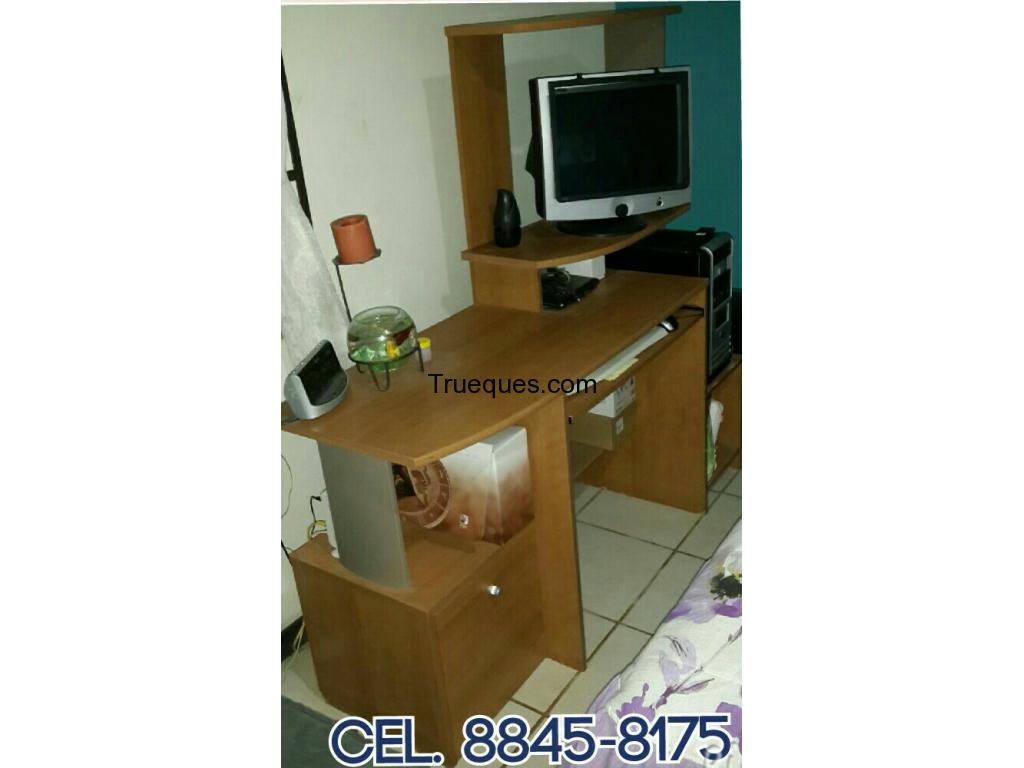 Escritorio para computadora