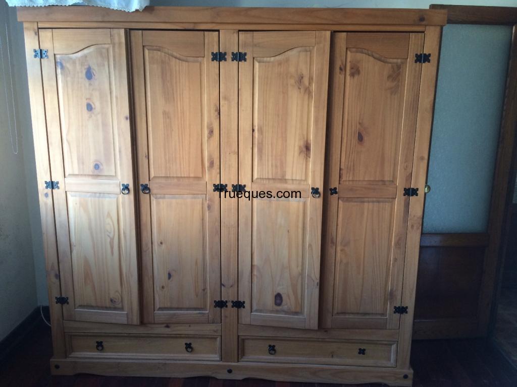 Muebles de dormitorio y escritorio