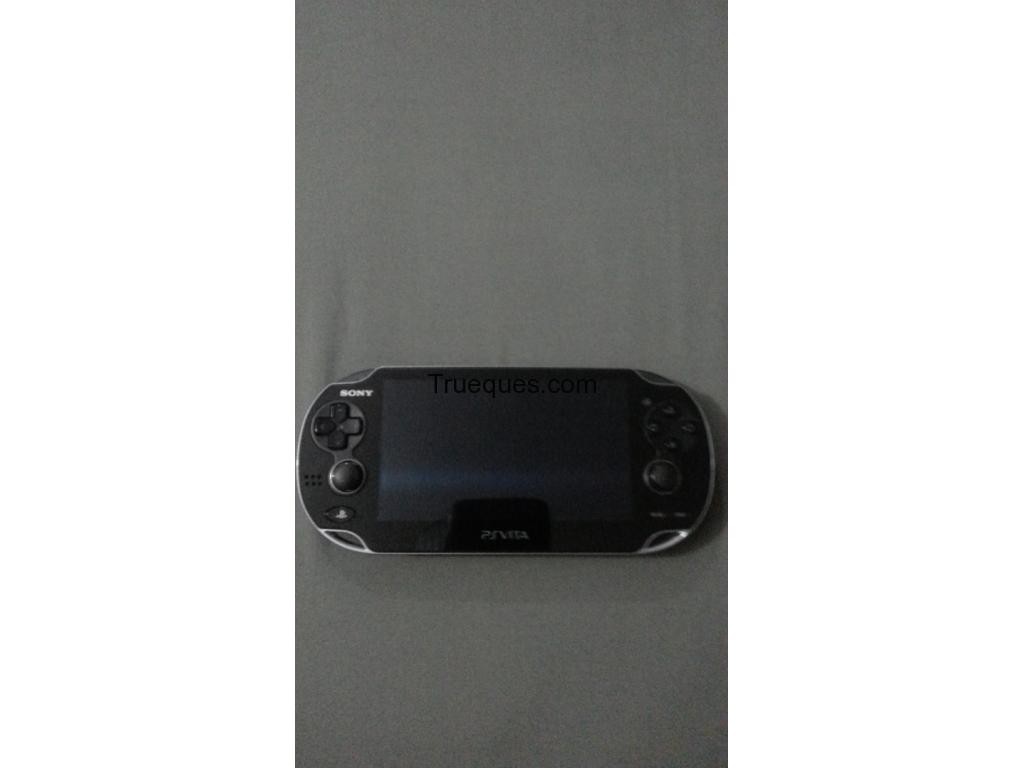 Vendo o cambio un ps vita con full combo buenon