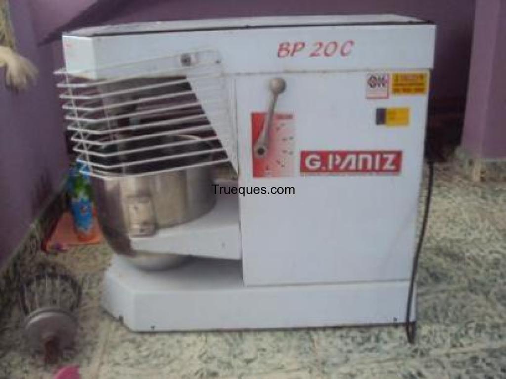 Batidora casi nueva cabio por moto scooter