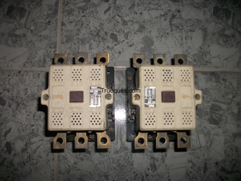Contactor trifacico 150 amp entre otros