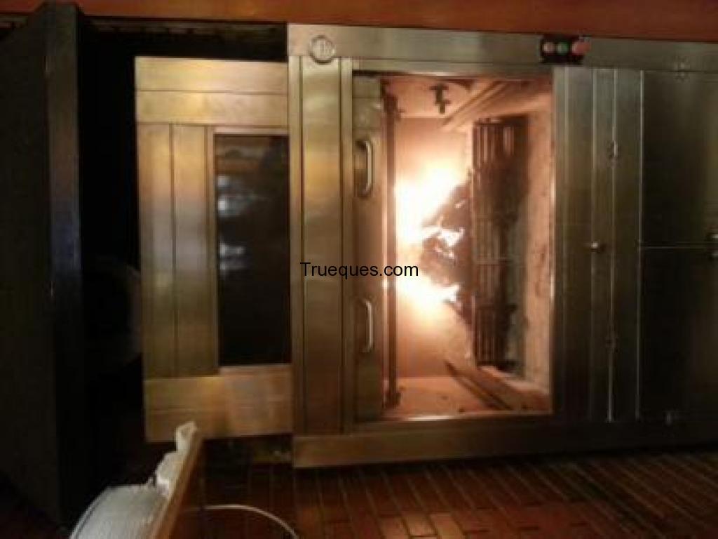 Horno ecologico al carbon pollos a la brasa