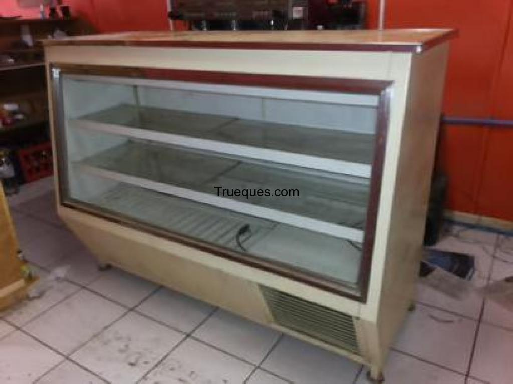 Meson vitrina refrigerda
