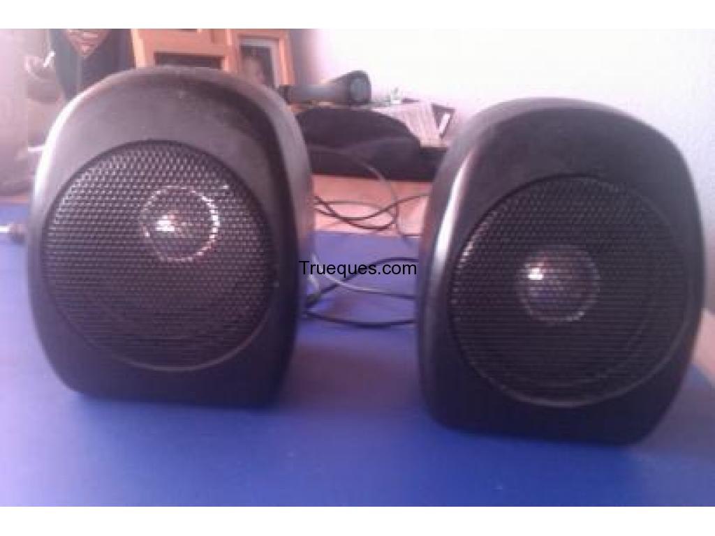 Altavoces para ordenador por cualquier cosa