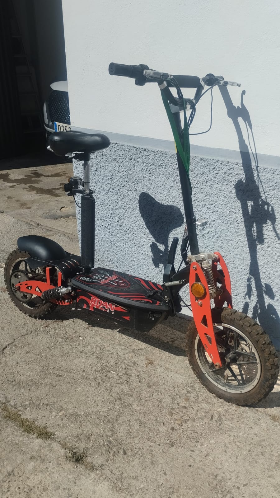 Patinete eléctrico 1000w.