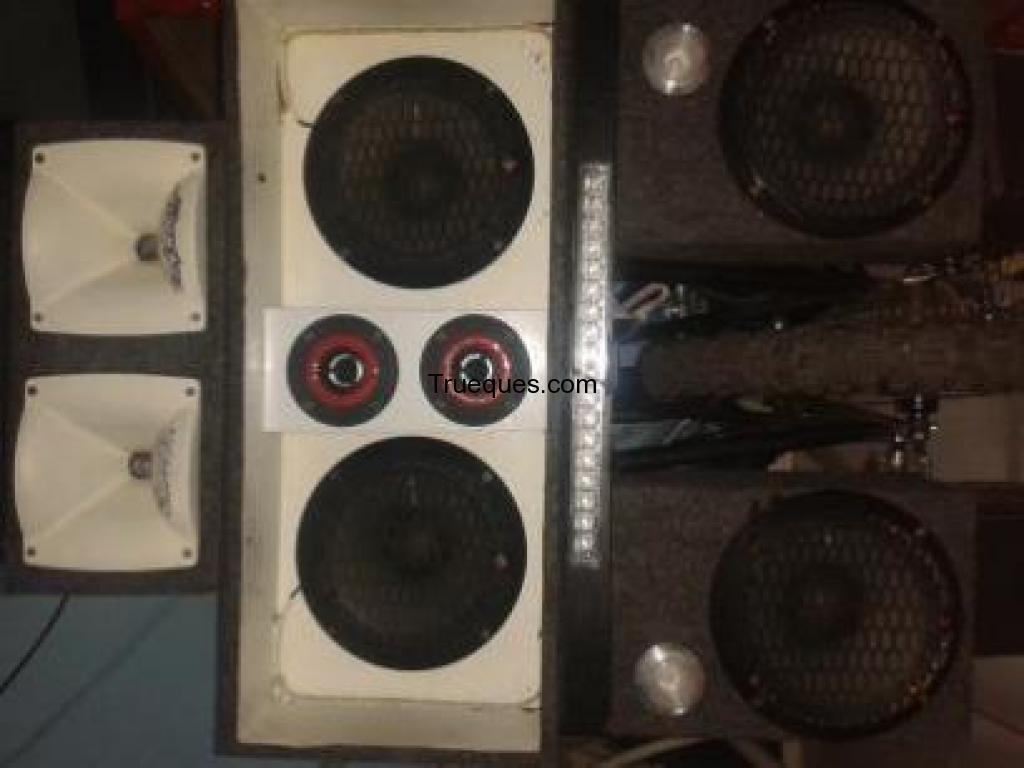 Hago trueque de bicicleta modificada con audio y pantalla