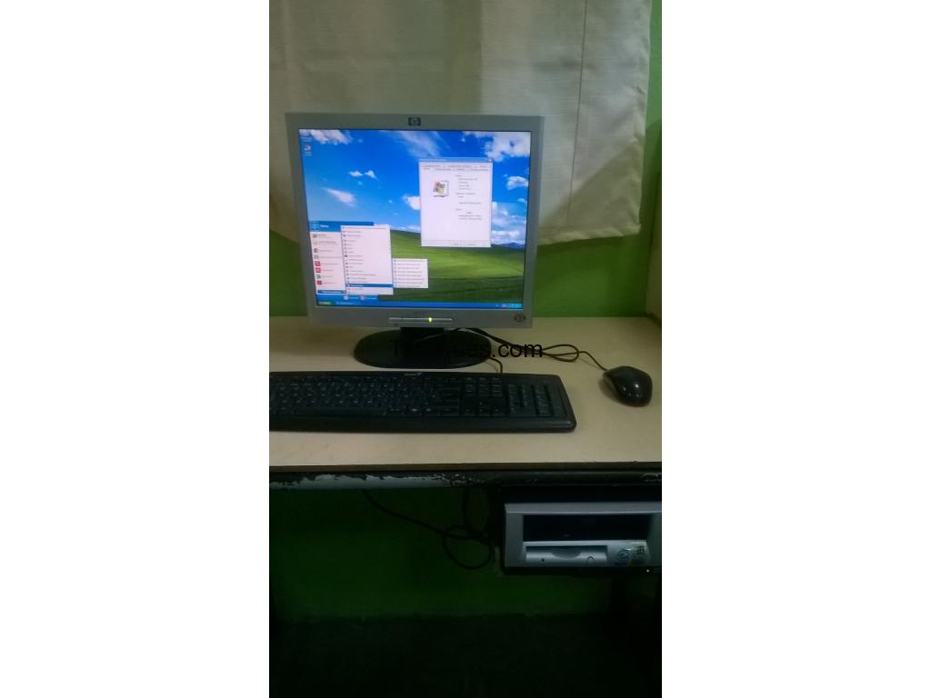 2 pc de escritorio y mueble