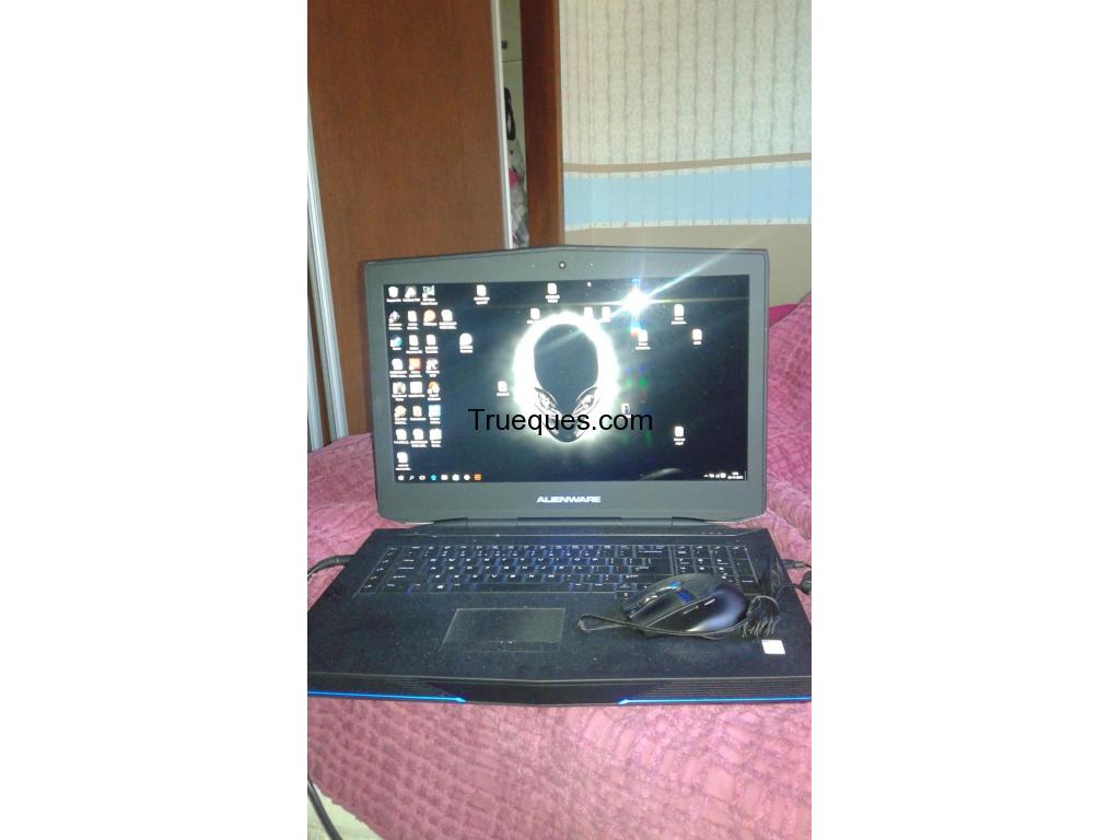 Alienware 18