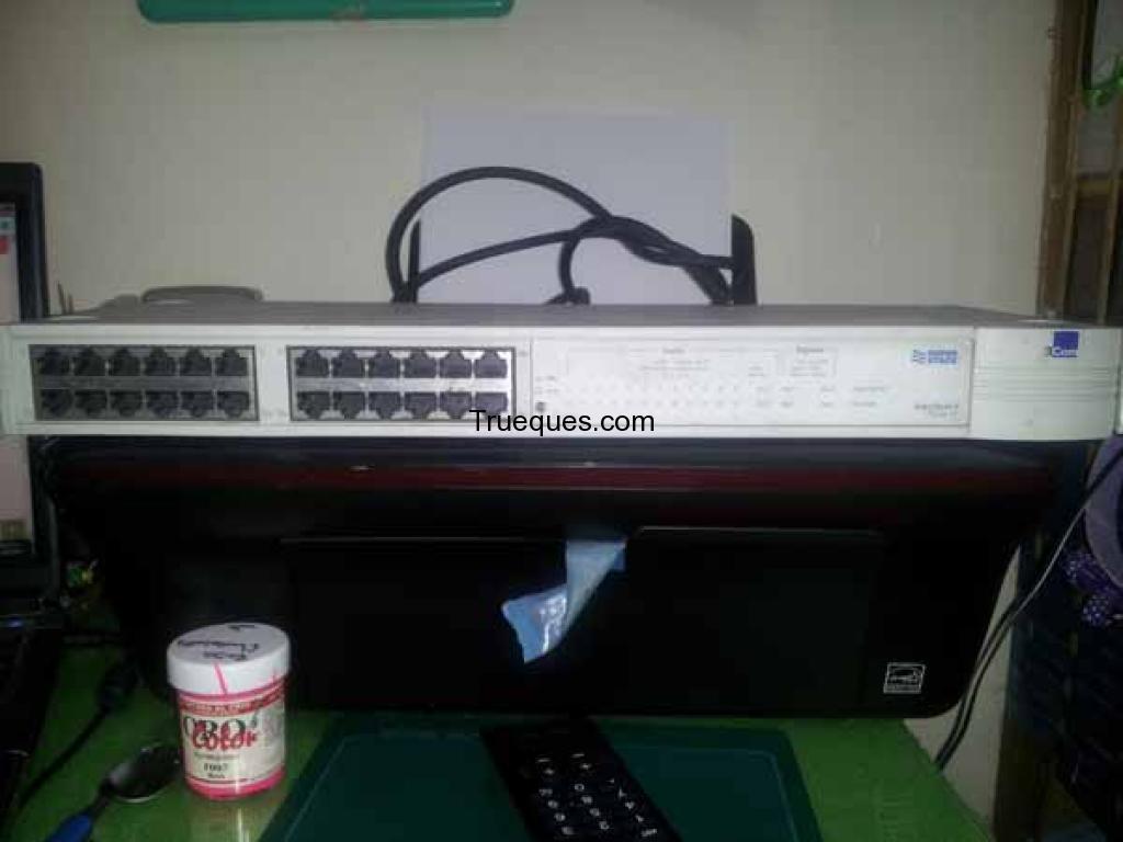 Swiche concentrador de 24 puertos 3com