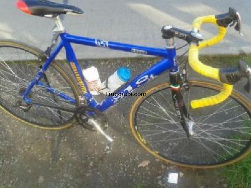 Bcicleta de ruta en perfesto estdo