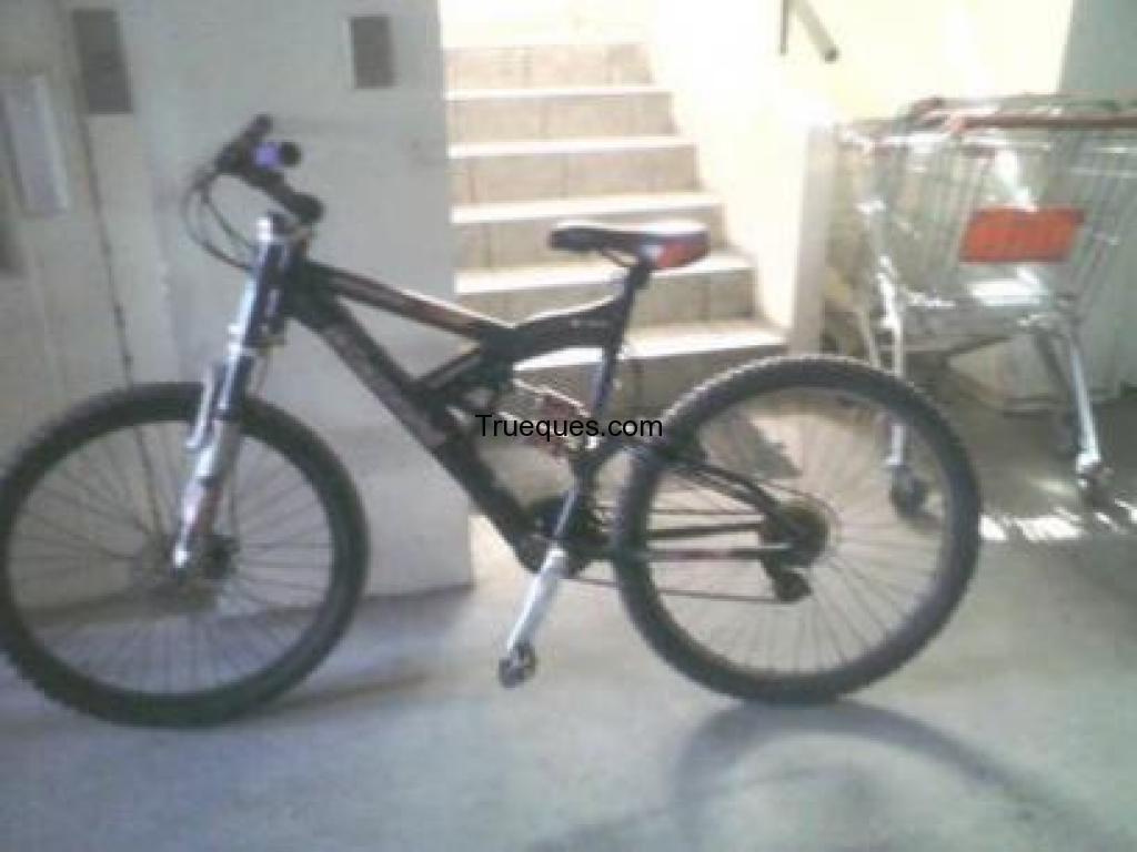 Bicicleta bianchi agresor