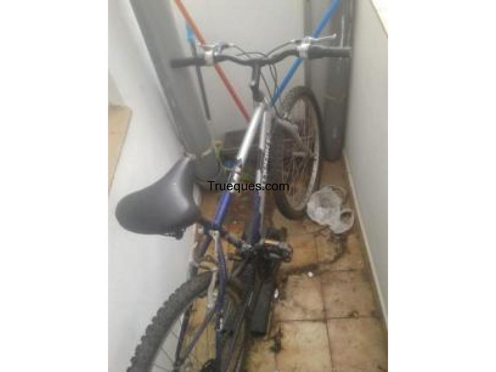 Cambio una bici mountain bike marca topbike