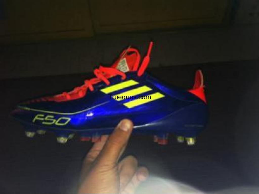 Chimpunes adizero talla 44