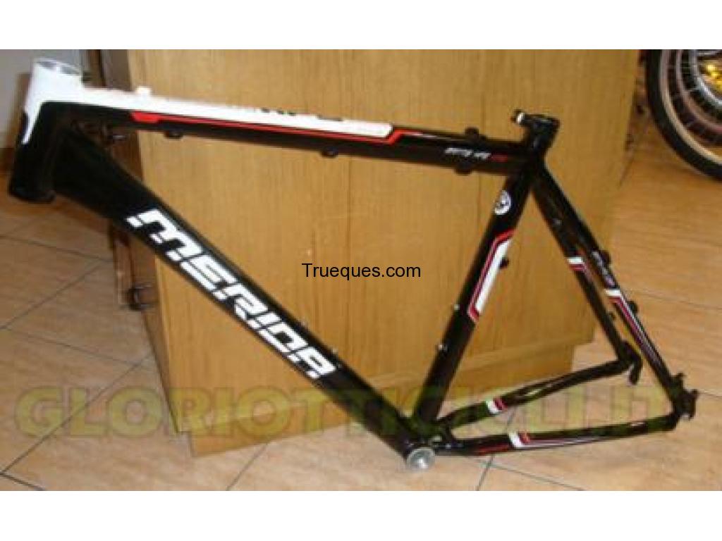 Cuadro de bici merdida hfs 1000 sw fibra de carbono