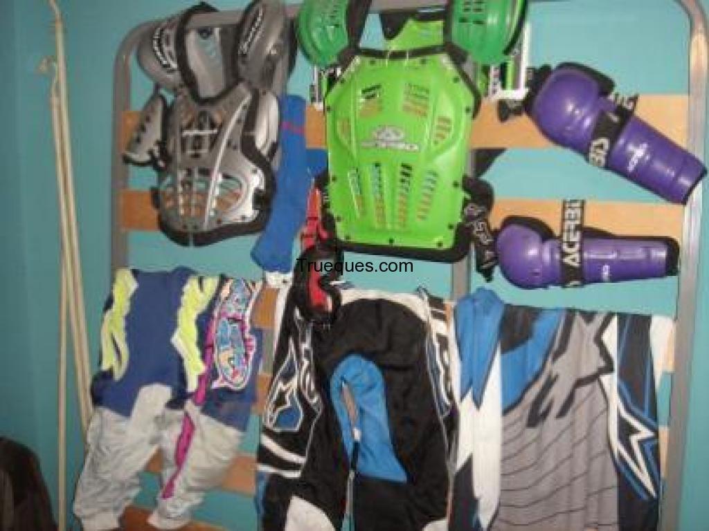 Equipacion motocros