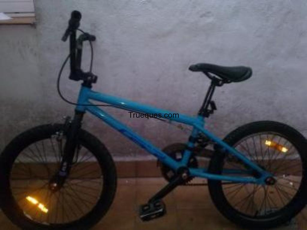 Gt compe por guitarra para zurdos