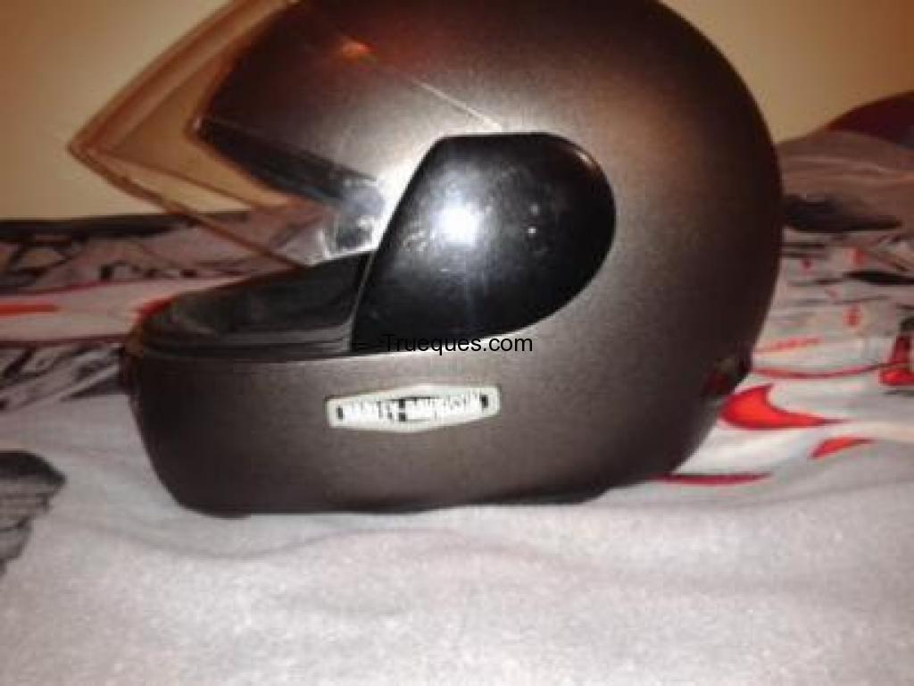 Cambio casco original de harley davison