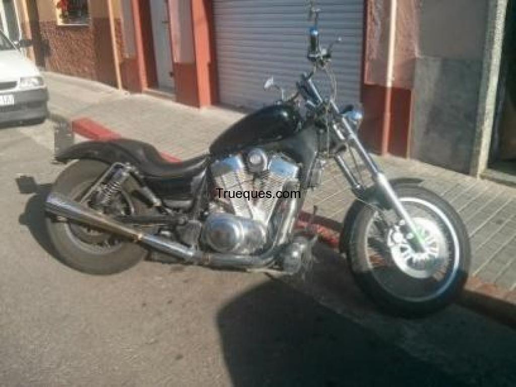 Canvio intruder 1400 por vespa primavera 75