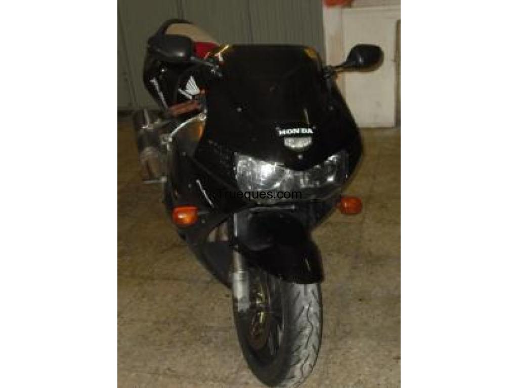 Cbr 900 rr fire black