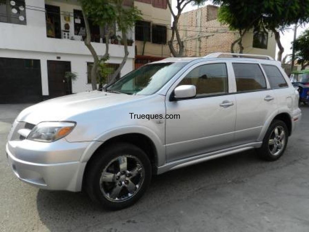 Mitsubishi outlander 2006 full equipo impecable bajo recorrido